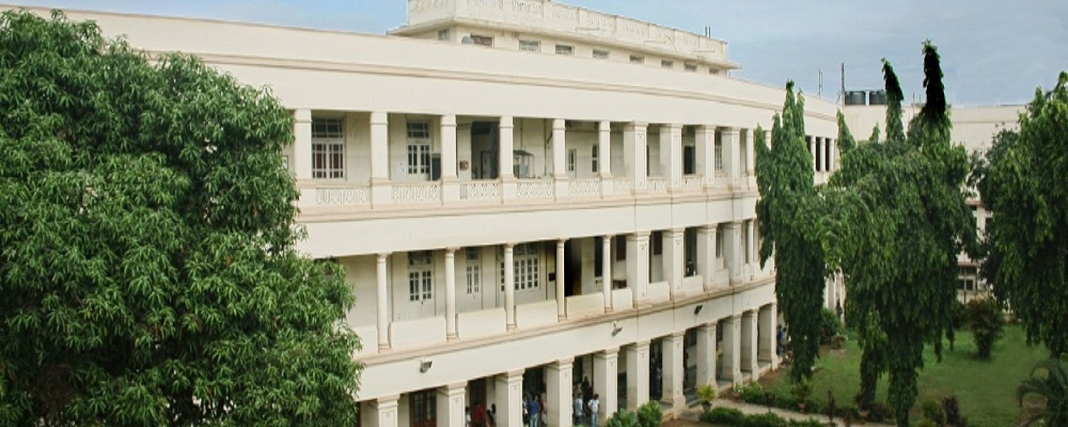 Guru Nanak Khalsa College of Arts, Science & Commerce