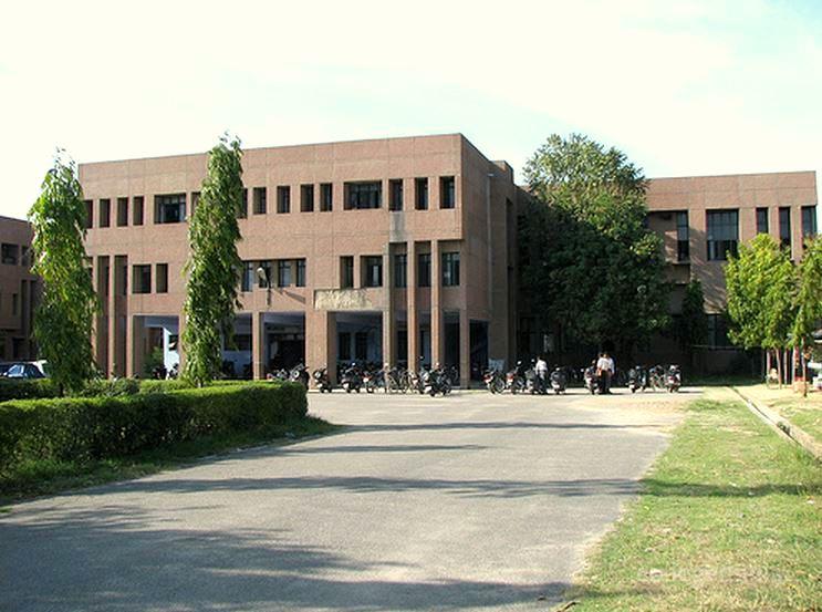 Institute of Engineering and Technology - [IET]