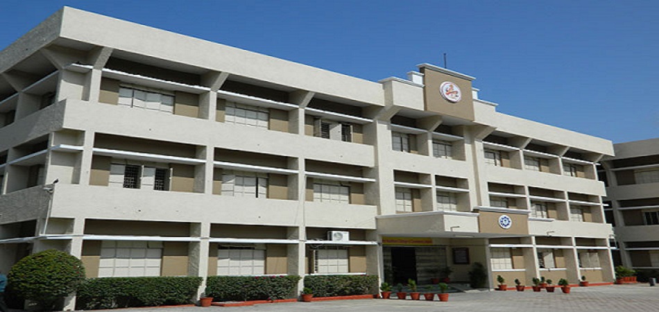 Shri Vaishnav College of Commerce - [SVCC]