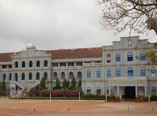 St. Aloysius College