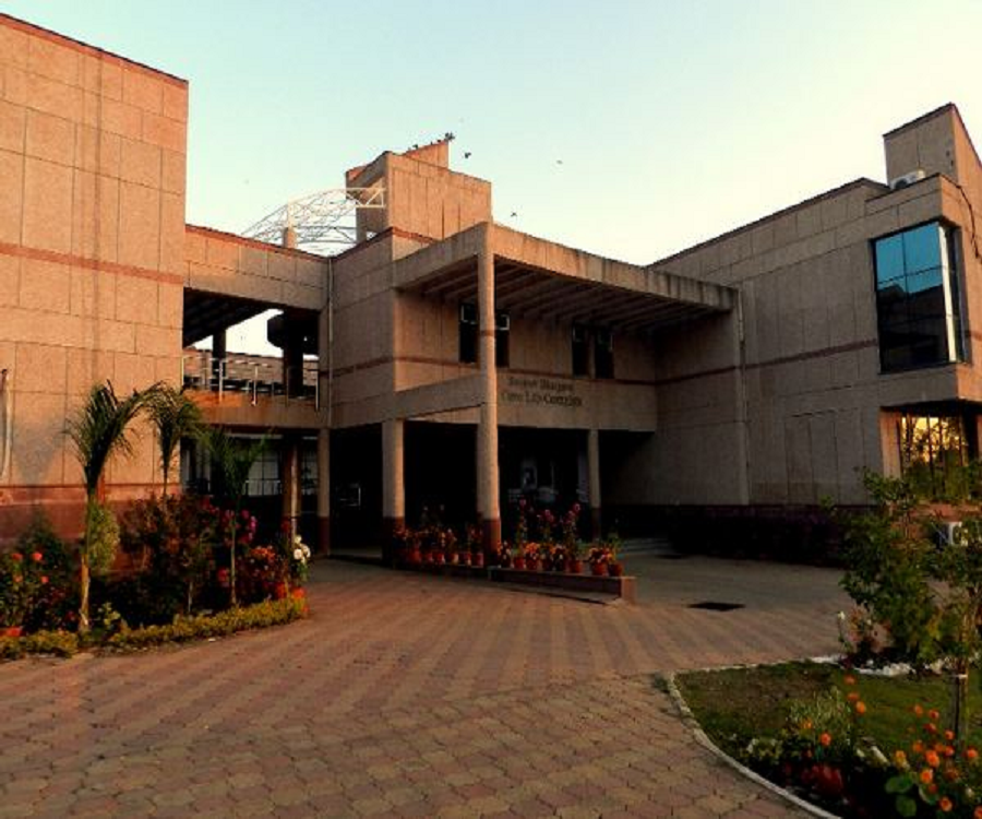 Indian Institute of Information Technology Design and Manufacturing - [IIITDM]