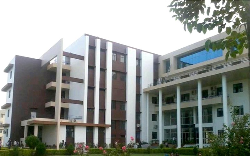 Bansal Institute of Engineering and Technology - [BIET]