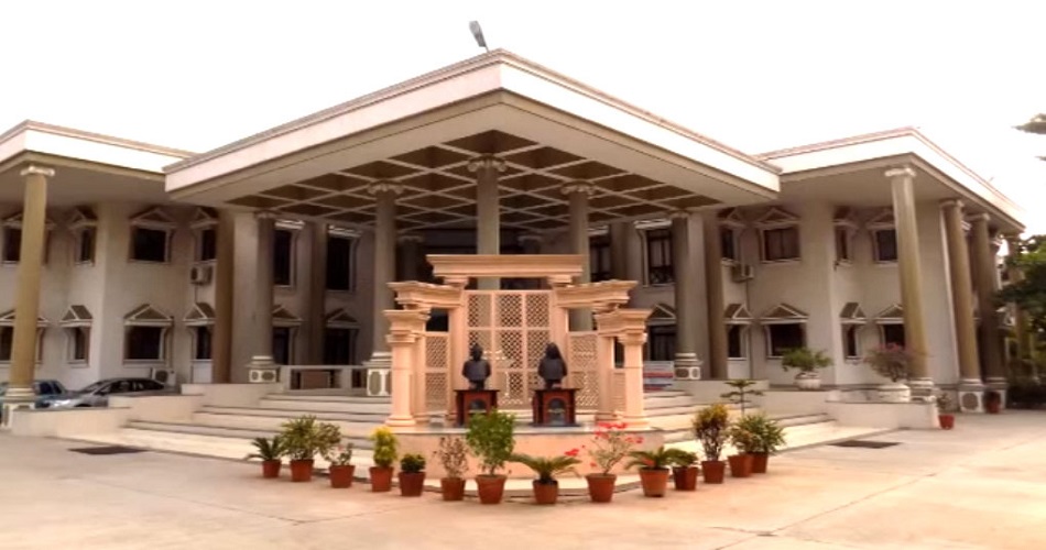 Raman Bhakta School of Architecture, Uka Tarsadia University - [RBSA]