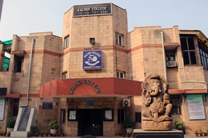 Kalindi College