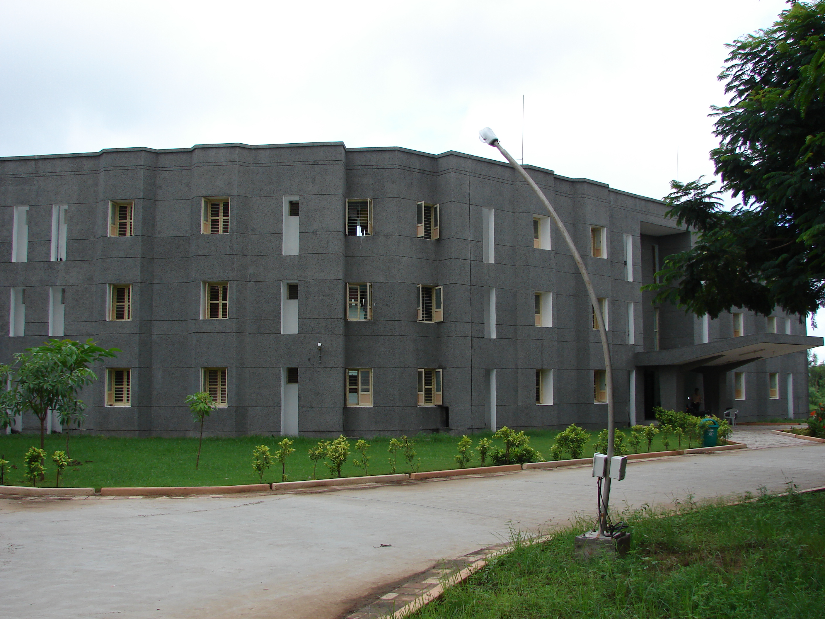 Indukaka Ipcowala Institute of Management - [I2IM]