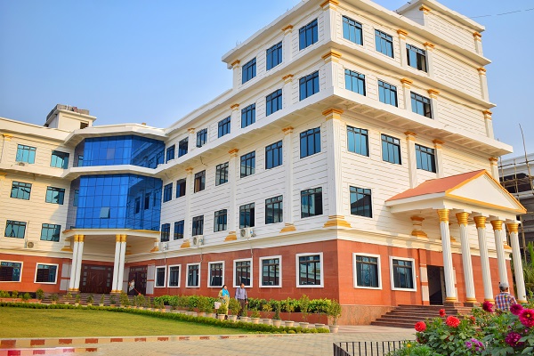 NEF College