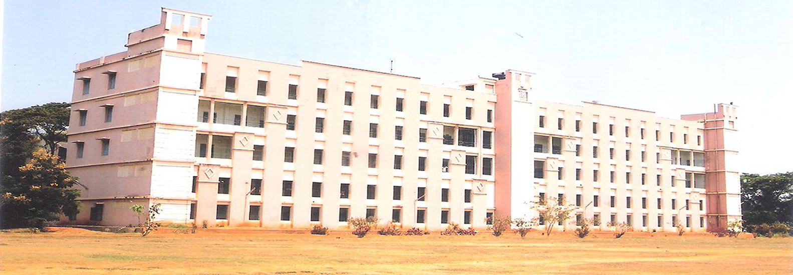 Sir C R Reddy PG College