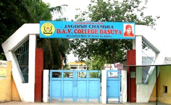 JC DAV College