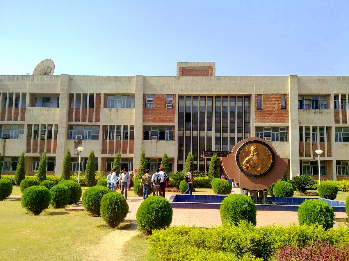 Shri Vishwa Mitter Sekhri College of Education