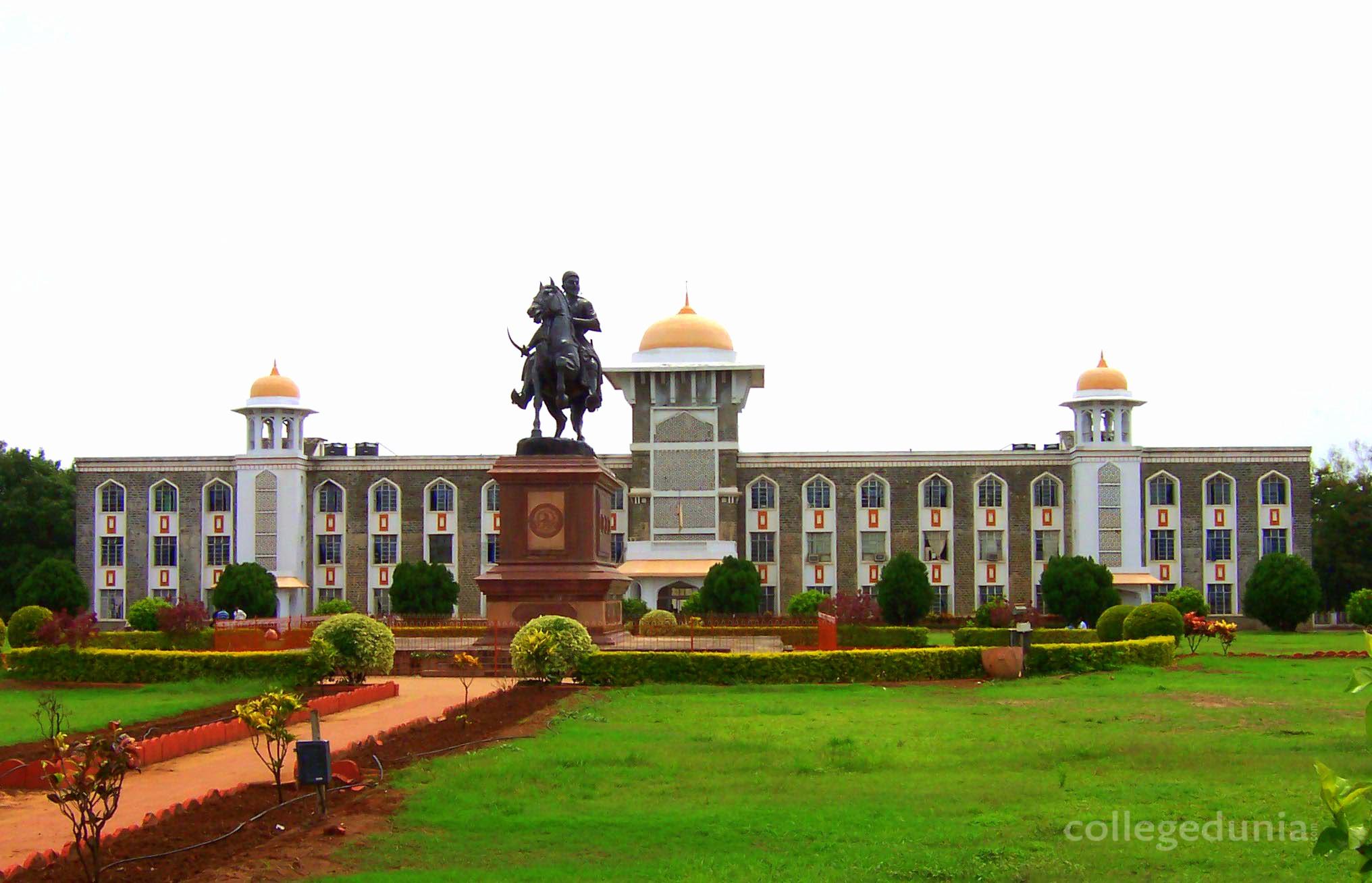 Shripatrao Kadam Mahavidyalaya