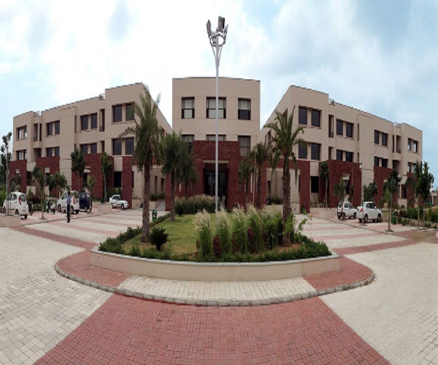 Shri Ratanlal Kanwarlal Patni Girls' College - [SRKPGC]