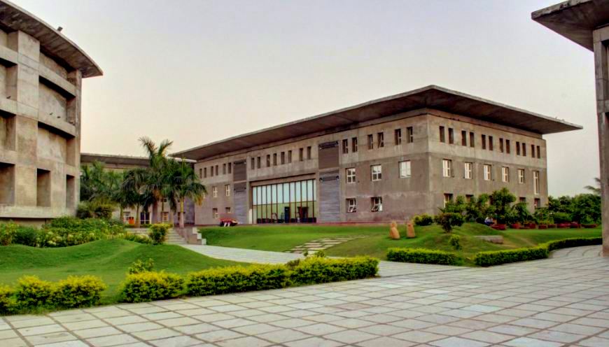 Karnavati School of Dentistry, Karnavati University - [KSD]