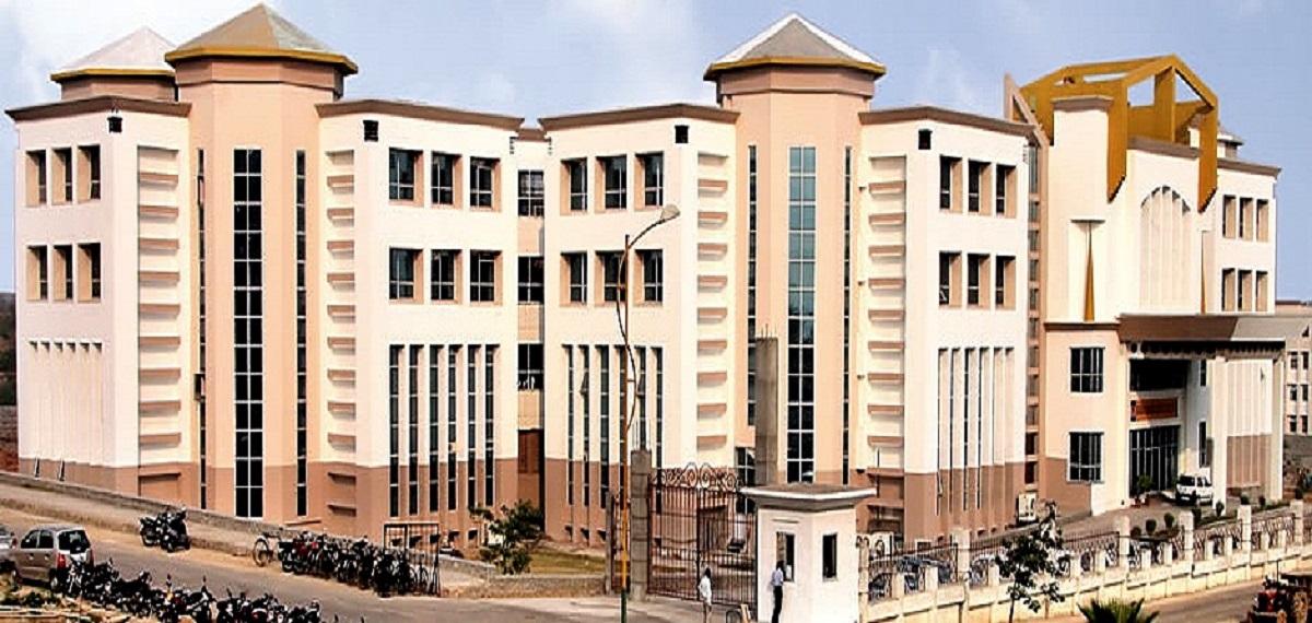 Manav Rachna Dental College - [MRDC]