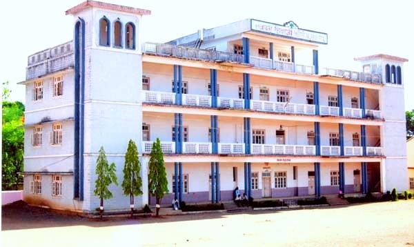 Chhatrapati Shivaji College