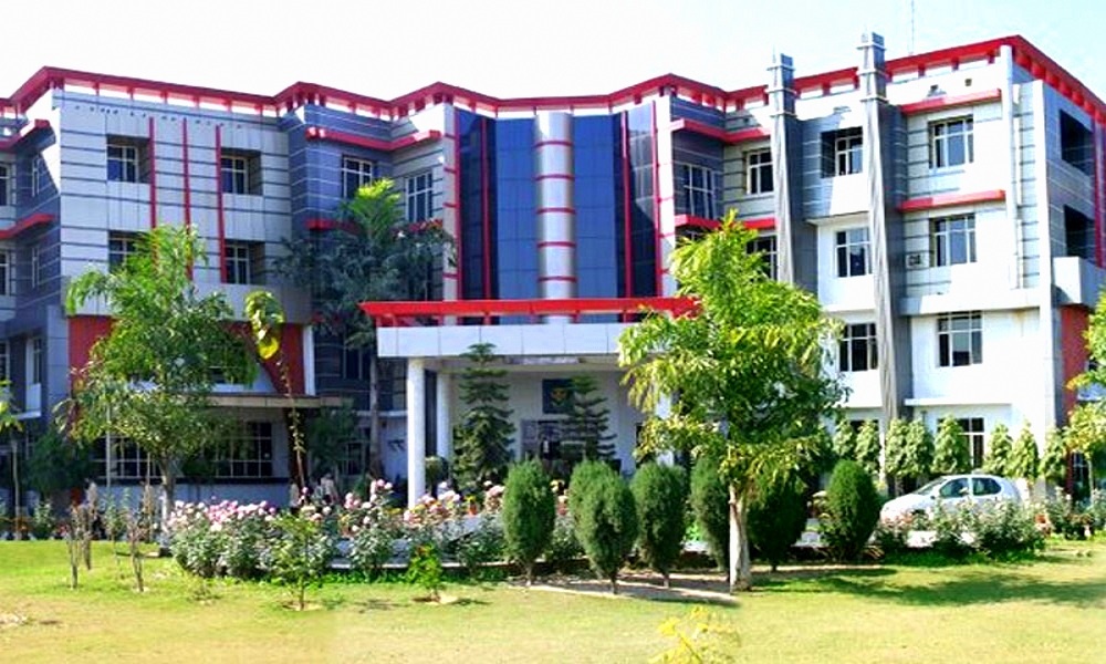 IIMT Law College