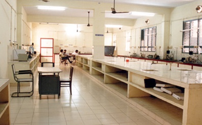 CL Baid Metha College of Pharmacy Chennai Labs photo 2