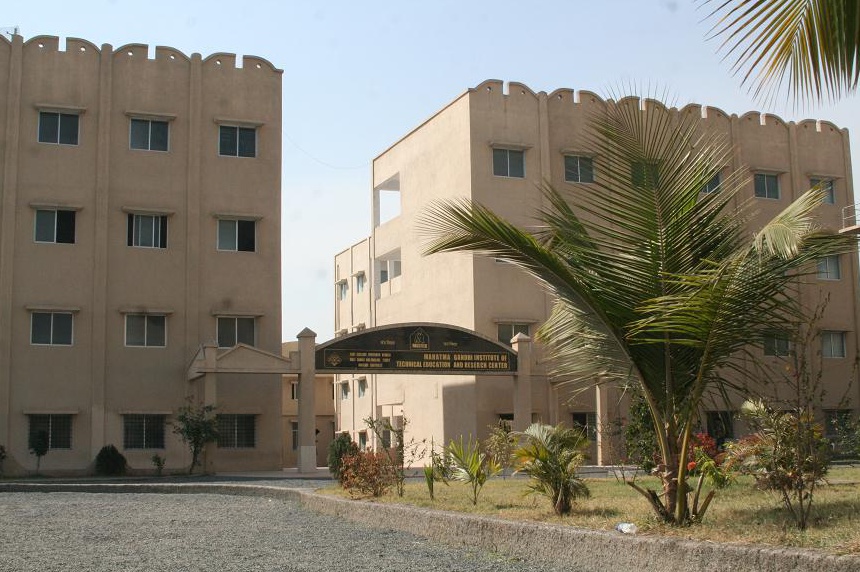 Vallabh Budhi Polytechnic Navsari campus photo 2