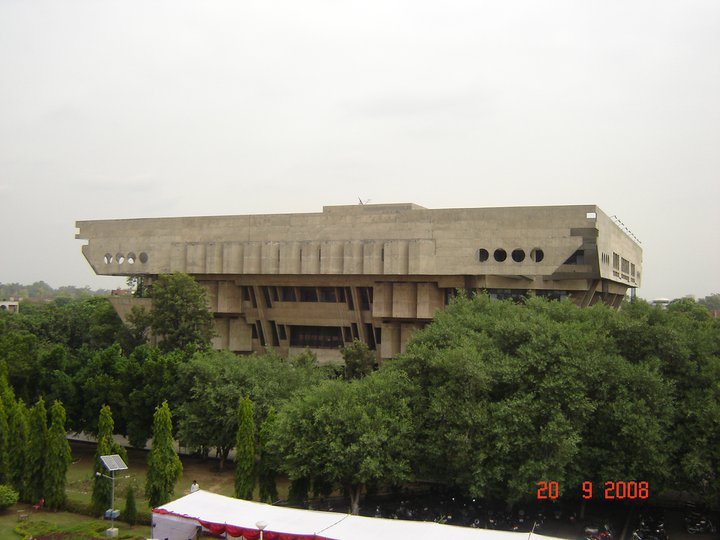 GNDU Campus photo 1