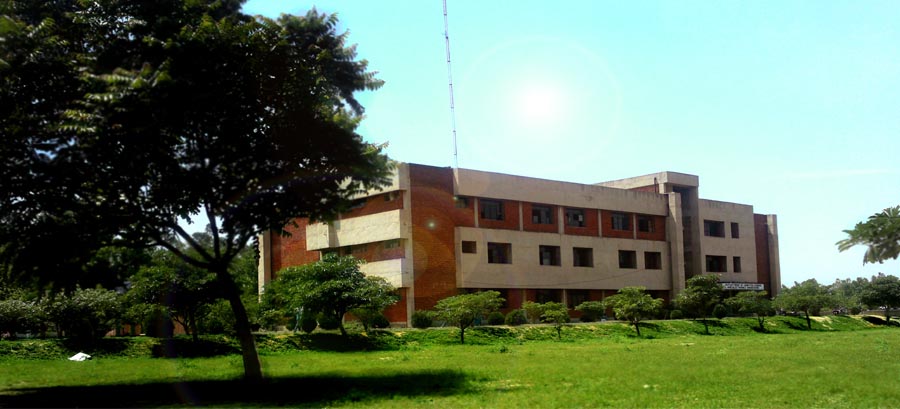 GNDU Campus photo 7
