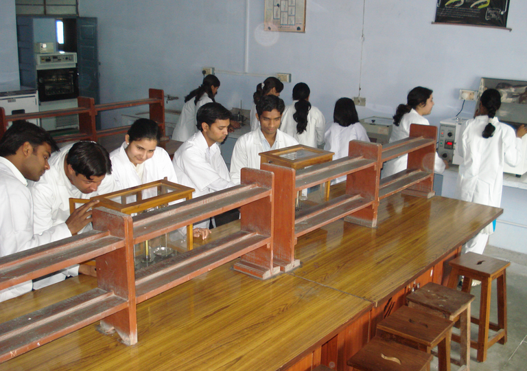 DAV College Muzaffarnagar campus photo 8