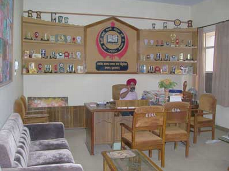 Dasmesh Girls College of Education Muktsar Campus photo 3