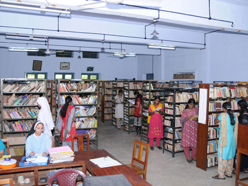 Bishop Kurialacherry College for Women Kottayam Library photo 2