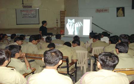 Arts Commerce and Science College Surat Extracurricular photo 3