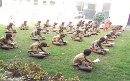Arts Commerce and Science College Surat Extracurricular photo 4