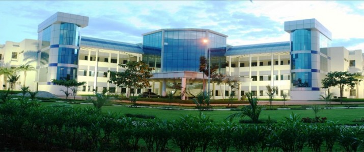 PRIST University Thanjavur Academic Building photo 1