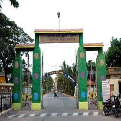 Junagadh Agricultural University Campus Building photo 3