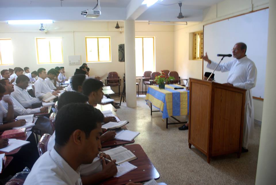 Malankara Syrian Orthodox Theological Seminary Ernakulam Campus photo 9