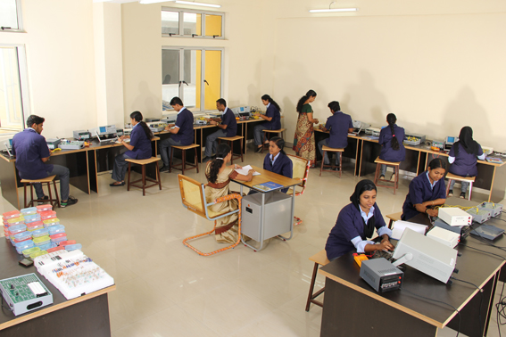 Universal Engineering College Thrissur Infrastructure photo 2