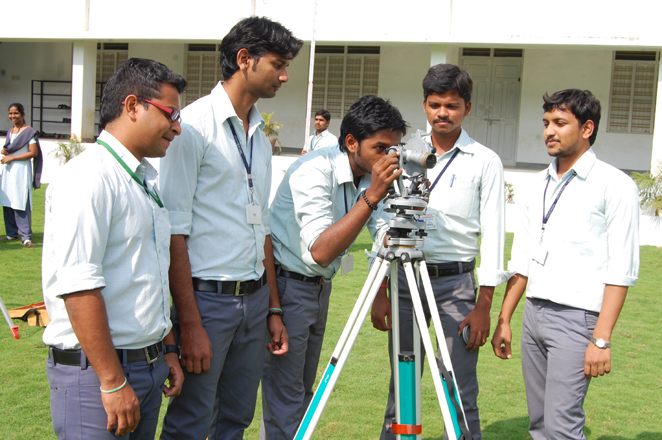 Universal Engineering College Thrissur Infrastructure photo 5
