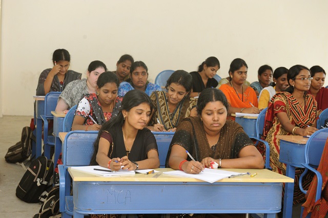 Meenakshi College of Engineering Chennai Labs photo 1