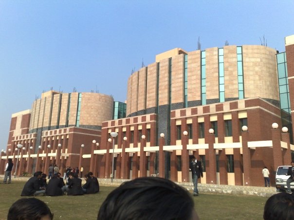 DIT School of Engineering Greater Noida Buildings photo 2