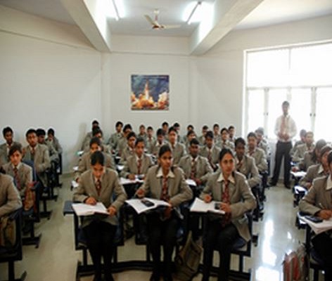 Roorkee Engineering & Management Technology Institute Muzaffarnagar Campus photo 1