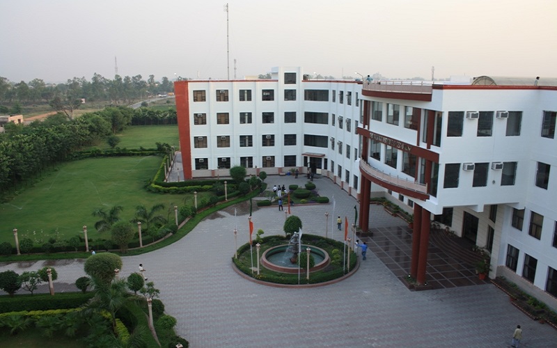 Swarna Bharathi Institute of Science and Technology Khammam Academic Building photo 2