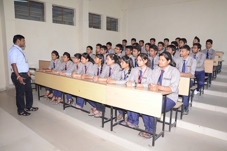 Shree Ram Mulkh Institute of Engineering and Technology Ambala Classroom photo 1