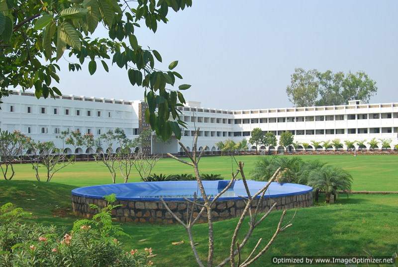 Dhote Bandhu Science College Gondiya Building photo 1