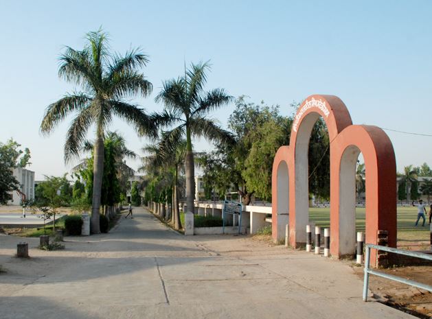 Babbar Akali Memorial Khalsa College Hoshiarpur Academic Building photo 5