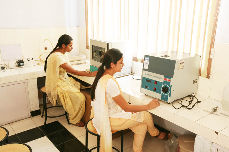 Lyallpur Khalsa College Jalandhar Labs photo 5