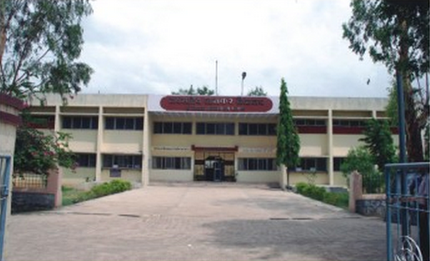 Shri Shivaji College Parbhani Academic Building photo 4