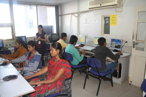 Jamsab Computer Centre Ahmedabad Infrastructure photo 2