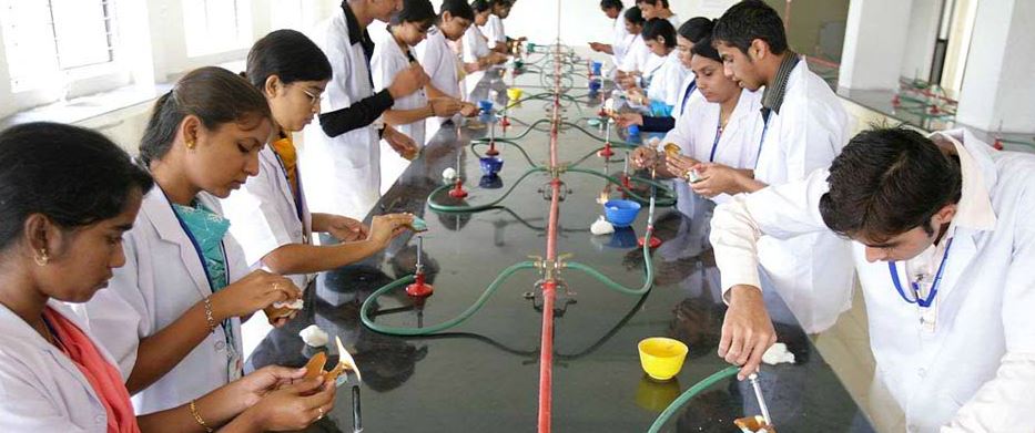 Priyadarshini Dental College and Hospital Thiruvallur Facility photo 2