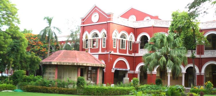 PT Sarvajanik College of Science Surat Campus photo 1