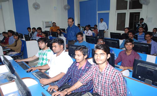 Rajdhani College Infrastructure photo 4