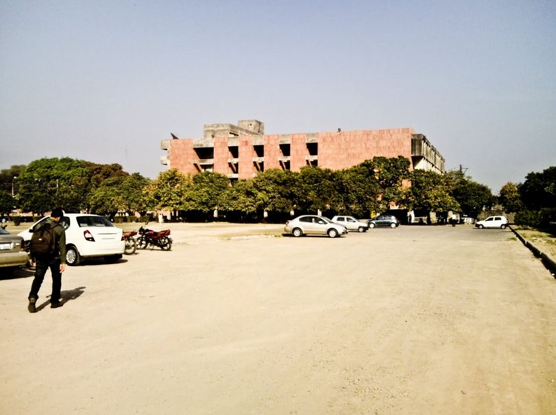 Department of Laws Panjab University Chandigarh Campus photo 1