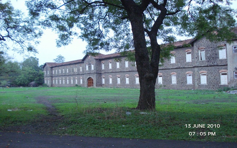 Fergusson College Pune Academic Building photo 4