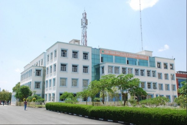 Guru Kashi University Bathinda Academic Building photo 6