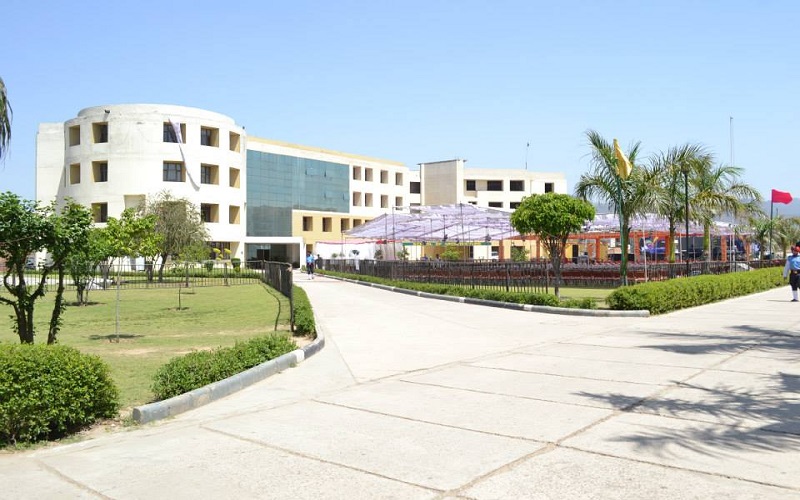 Baddi University of Emerging Sciences and Technologies Academic Building photo 1